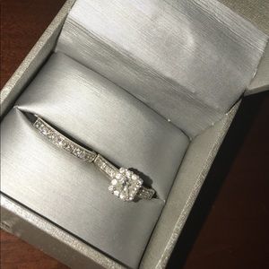 Wedding/Engagement Ring Set